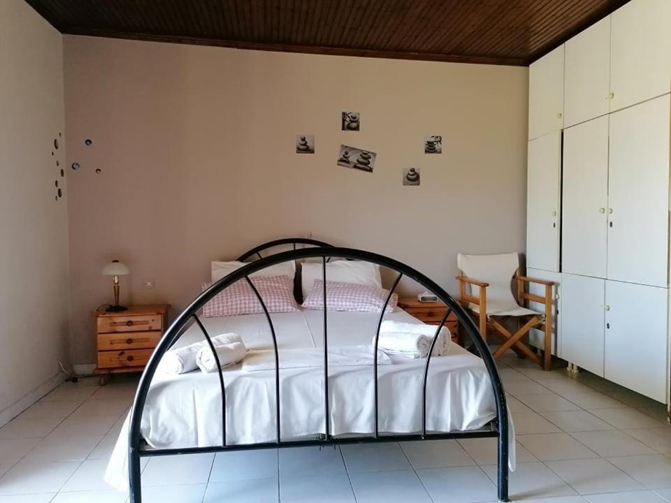Agia Marina Studios, B Kalipadhon Bagian luar foto